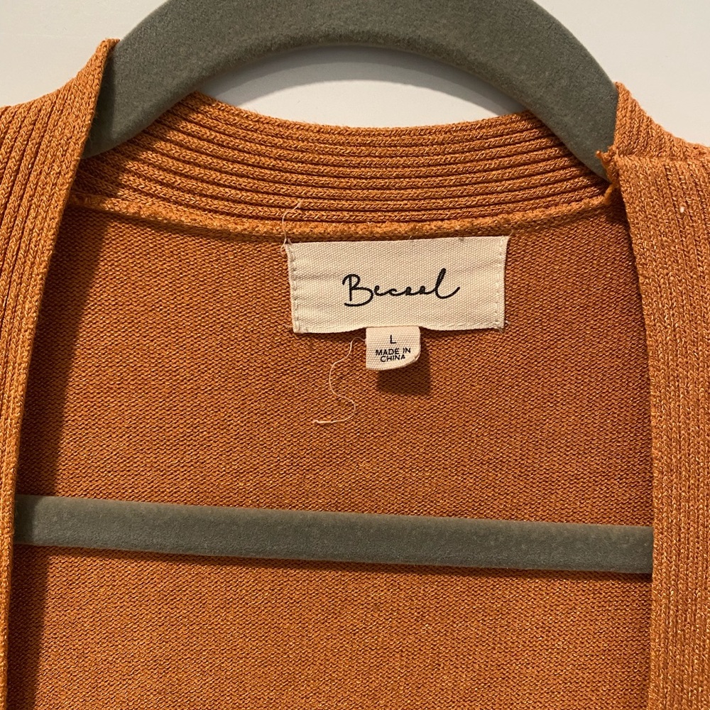 Cardigan - Picture 2 of 3